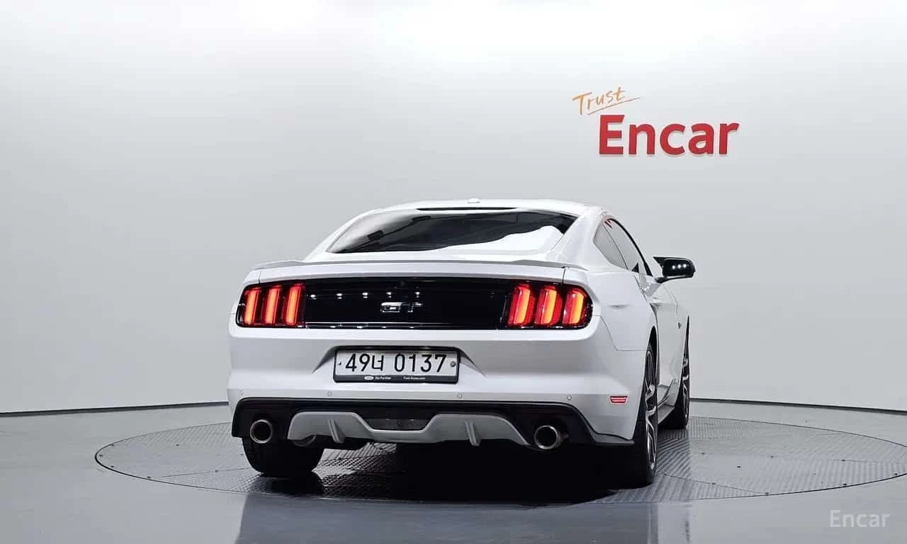Ford Mustang GT Coupe | АВТОФИНАНСИРАНЕ БЕЗ ПЪРВОНАЧАЛНА, снимка 4 - Автомобили и джипове - 56248812