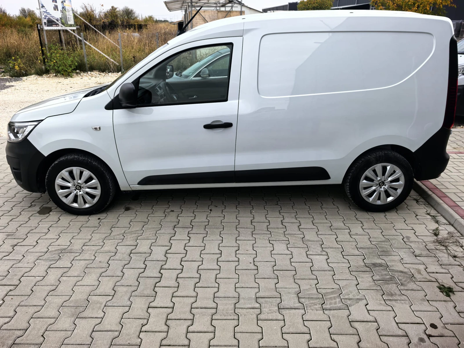Renault Express, снимка 3 - Автомобили и джипове - 56657934