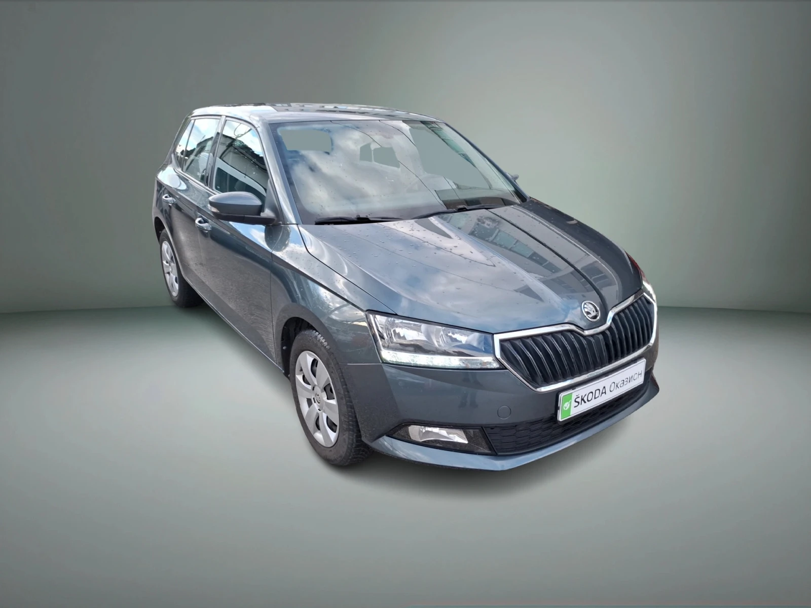 Skoda Fabia 1.0 MPI, снимка 2 - Автомобили и джипове - 56747856