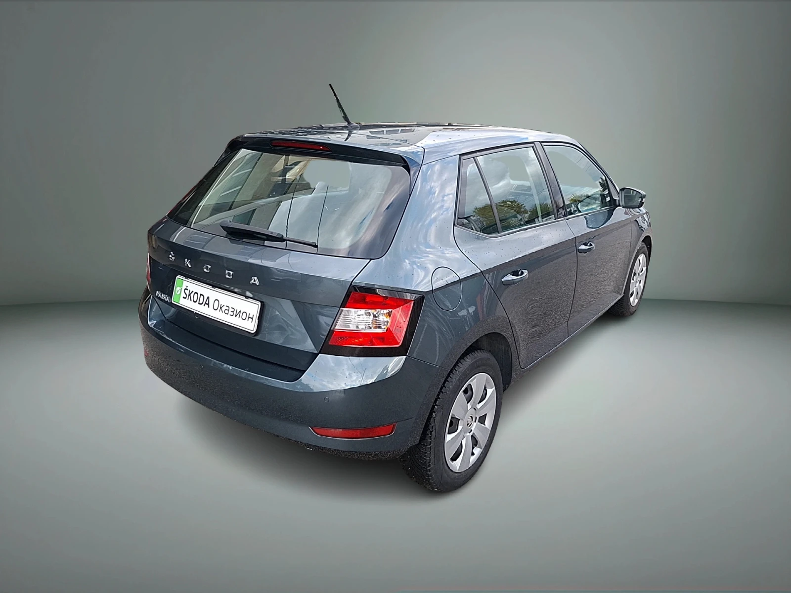 Skoda Fabia 1.0 MPI, снимка 4 - Автомобили и джипове - 56747856