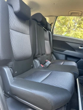 Mitsubishi Outlander 2.2 D * АВТОМАТ* , снимка 13