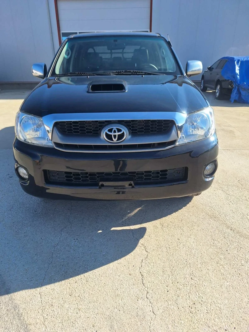 Toyota Hilux, снимка 4 - Автомобили и джипове - 52419260