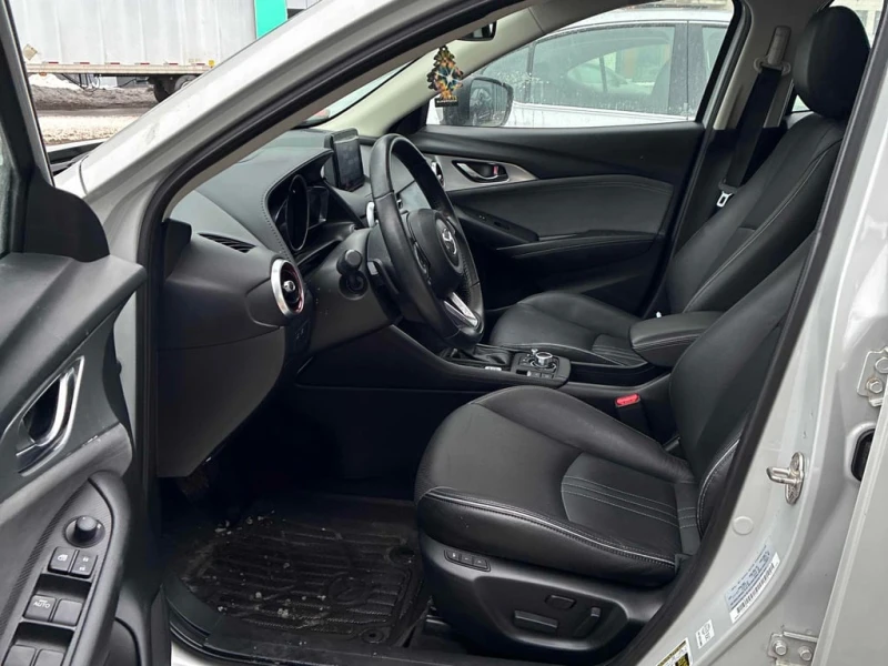 Mazda CX-3 * GT * CARFAX * БЕЗ ПЪРВОНАЧАЛНА ВНОСКА, снимка 5 - Автомобили и джипове - 53116616