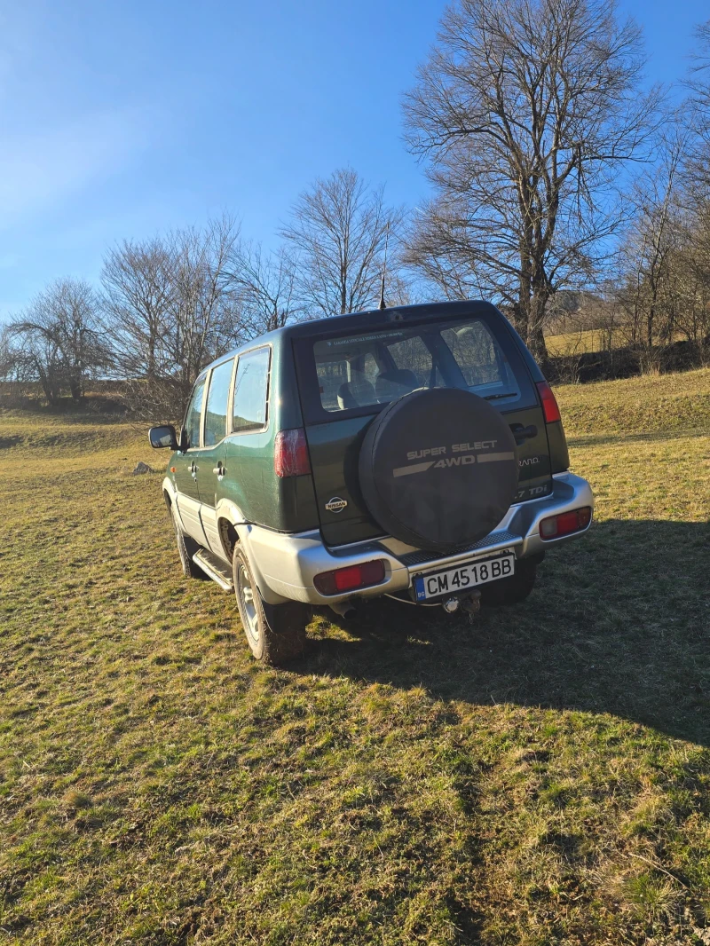 Nissan Terrano, снимка 3 - Автомобили и джипове - 53198911