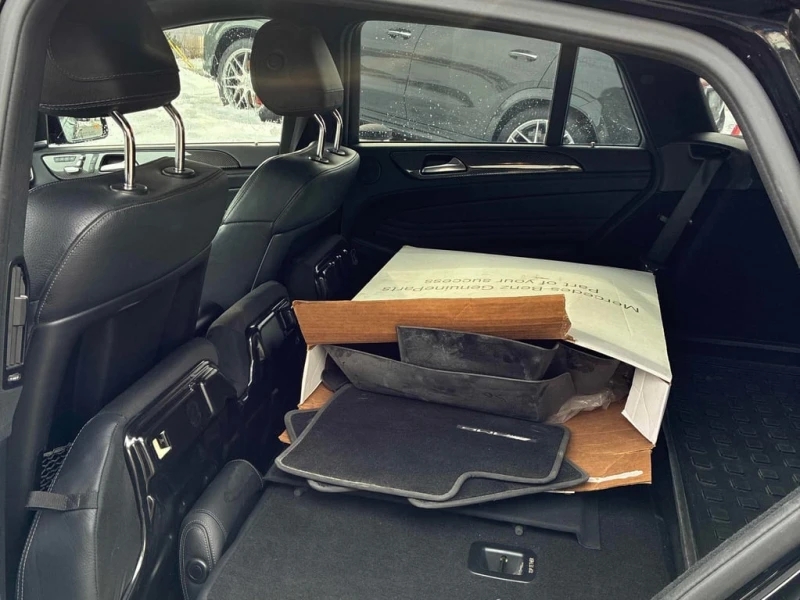 Mercedes-Benz GLE 43 AMG * CARFAX * 360 КАМЕРИ* ПОДГРЕВ* , снимка 11 - Автомобили и джипове - 53472281