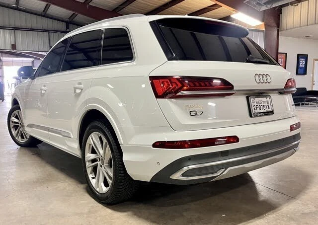 Audi Q7 55 TFSI* ПАНО* BOSE* МАСАЖ* 6+ 1 - изображение 4
