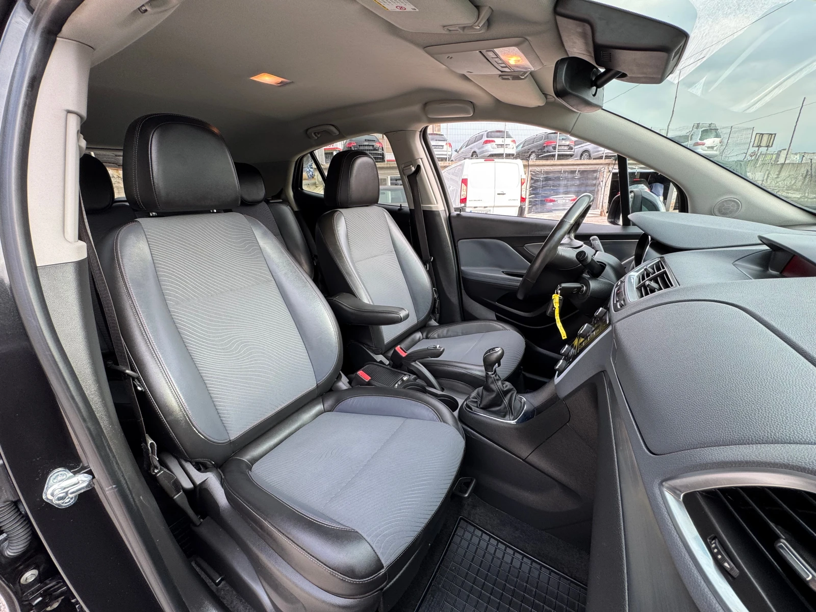 Opel Mokka 1.7TDI - изображение 10
