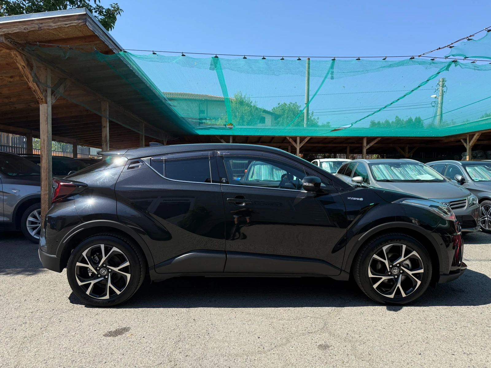Toyota C-HR 2.0i* 184к* СЕРВИЗНА КНИЖКА С ПЪЛНА ИСТОРИЯ В ТОЙО - изображение 4