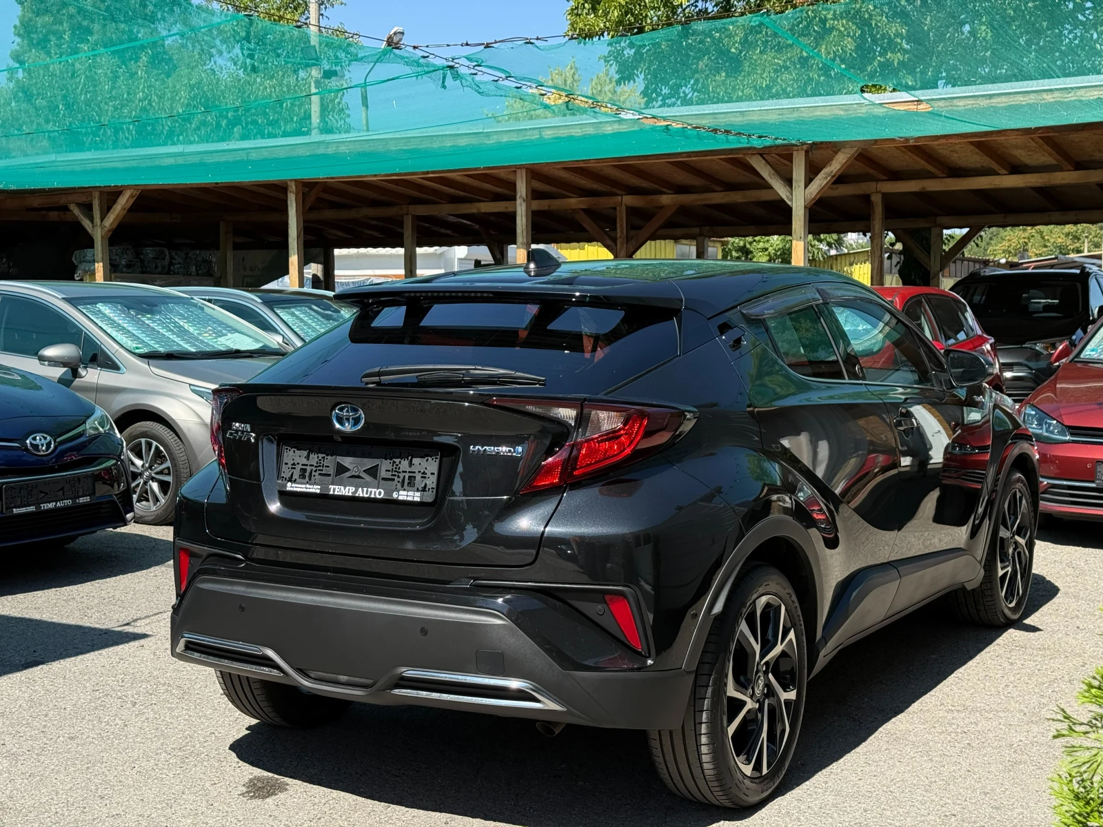 Toyota C-HR 2.0i* 184к* СЕРВИЗНА КНИЖКА С ПЪЛНА ИСТОРИЯ В ТОЙО - изображение 5