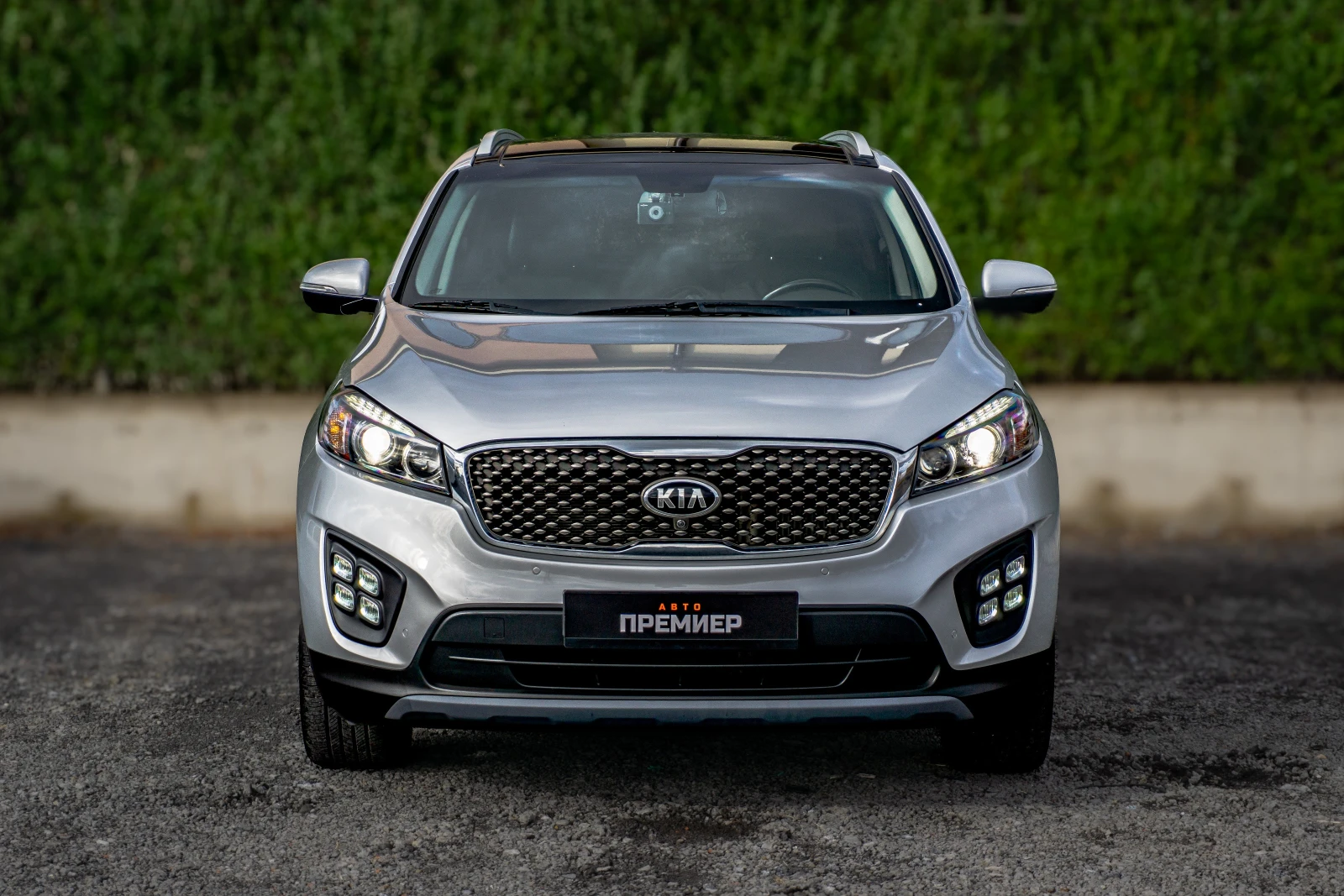 Kia Sorento Kia Sorento 2.2CRDI-4WD-NOBLESSE-FULL-6М ГАРАНЦИЯ! - изображение 2