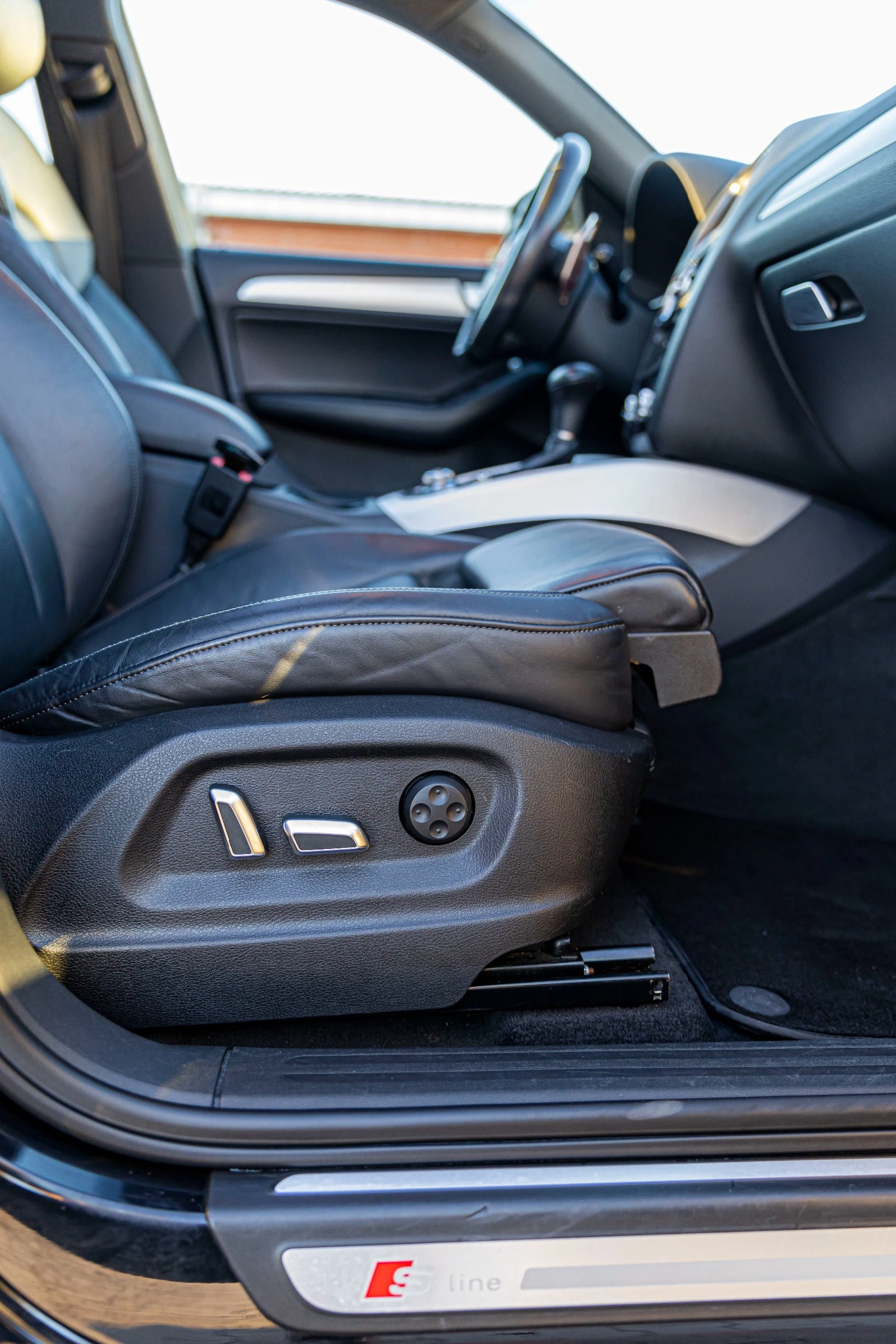 Audi Q5 3.0TDI* 3xS-Line* KEYLESS* PANO* 4X4* NAVI*  | Mobile.bg   16