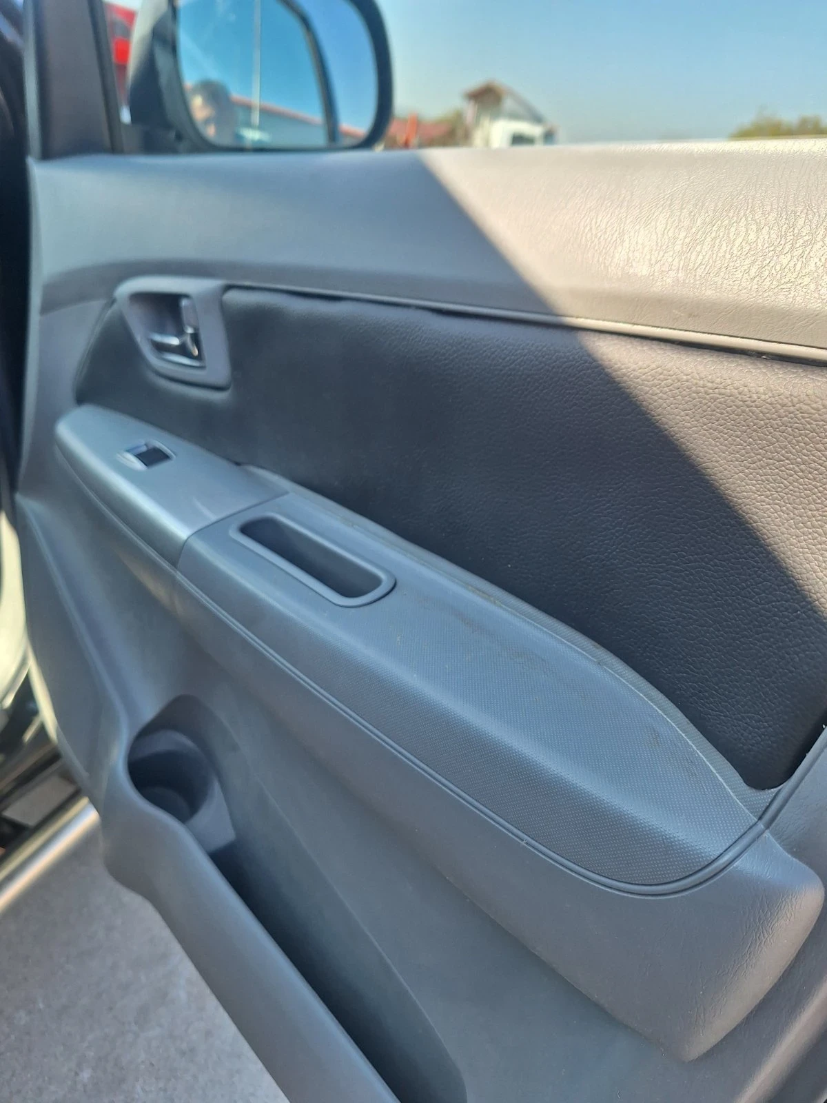 Toyota Hilux  - изображение 8