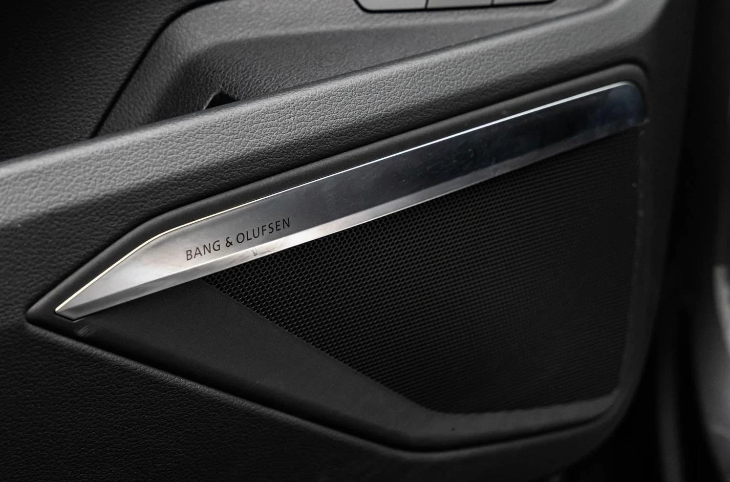 Audi SQ8 E-TRON/SPORTBACK/B&O/PANO/360/MATRIX/HEAD UP/ - изображение 9