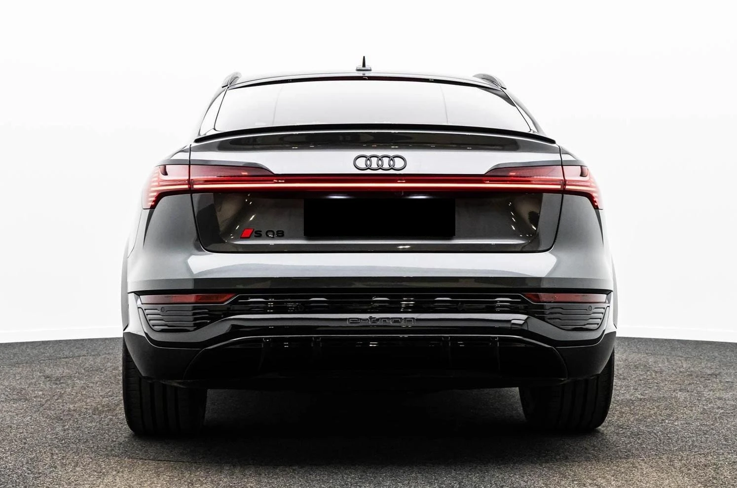 Audi SQ8 E-TRON/SPORTBACK/B&O/PANO/360/MATRIX/HEAD UP/ - изображение 6