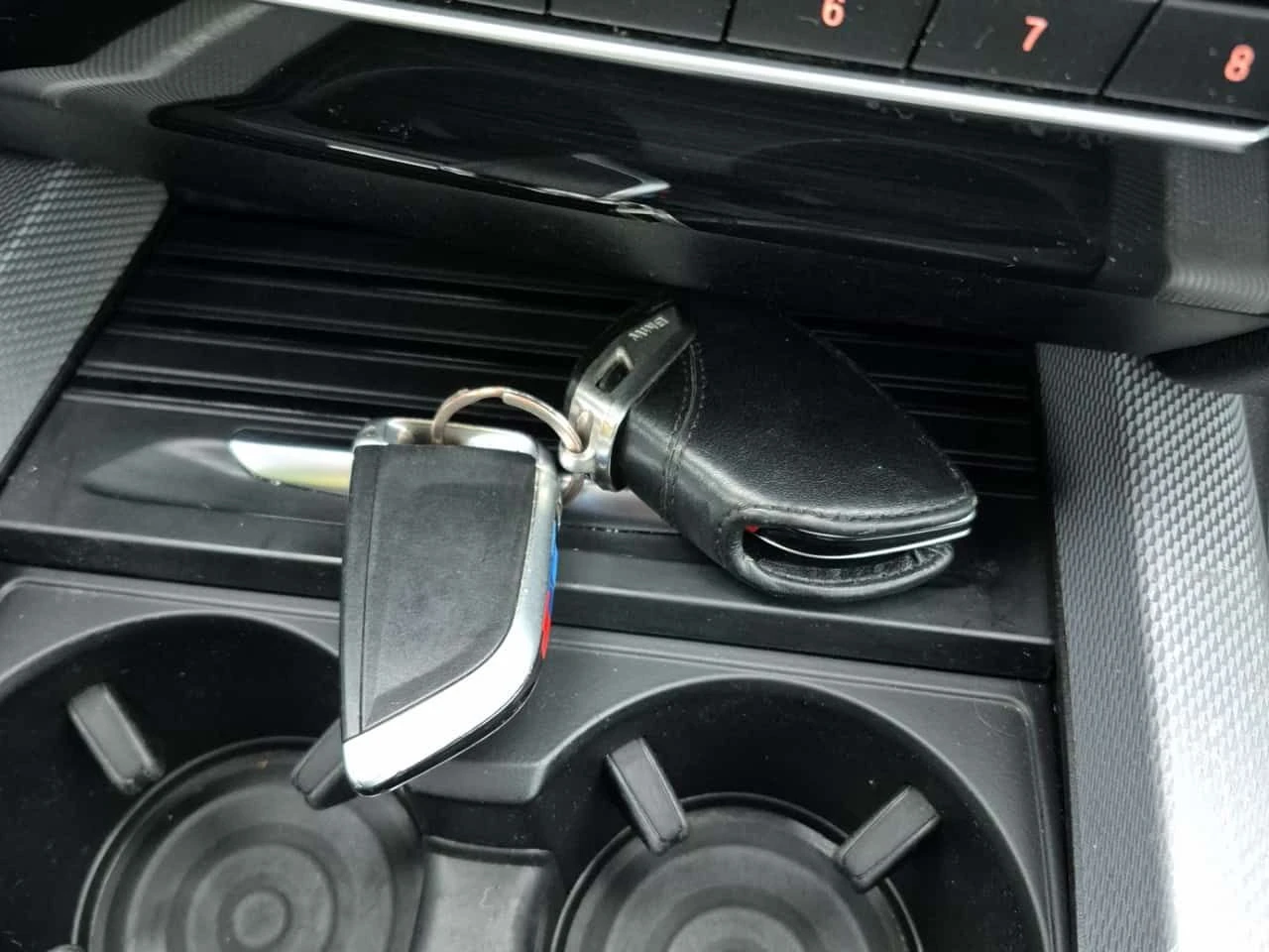 BMW X5 XDRIVE50I| ПАНОРАМА| ПАМЕТ| 2 КЛЮЧА| CARFAX, снимка 17 - Автомобили и джипове - 54218148