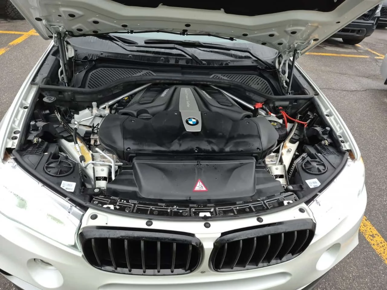 BMW X5 XDRIVE50I| ПАНОРАМА| ПАМЕТ| 2 КЛЮЧА| CARFAX, снимка 7 - Автомобили и джипове - 54218148