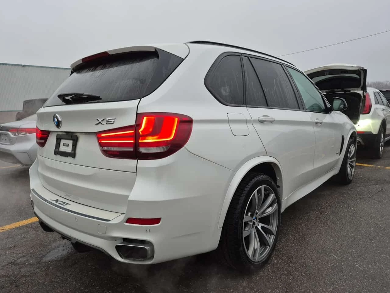 BMW X5 XDRIVE50I| ПАНОРАМА| ПАМЕТ| 2 КЛЮЧА| CARFAX, снимка 3 - Автомобили и джипове - 54218148