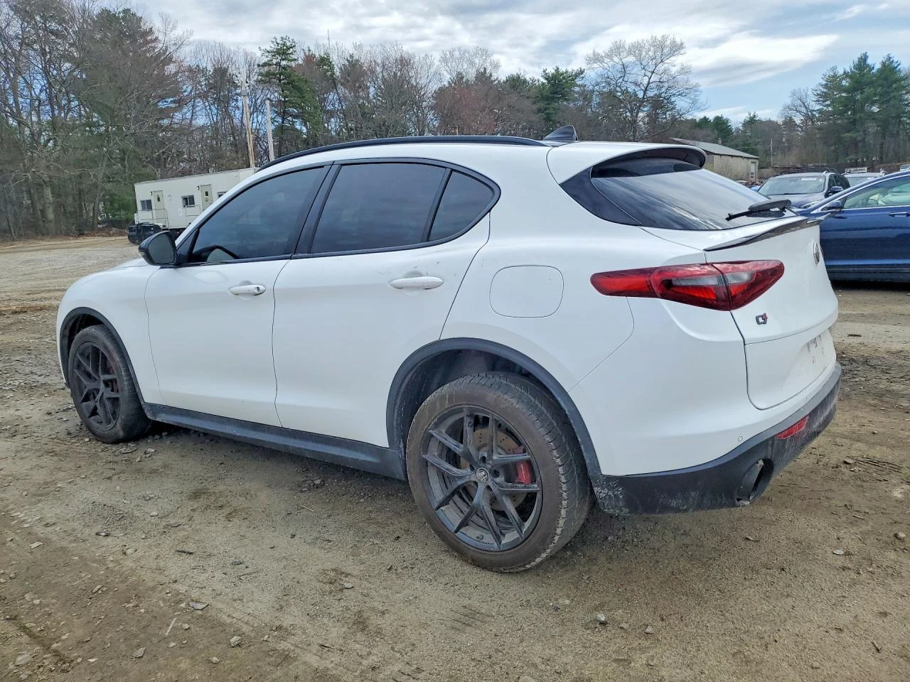 Alfa Romeo Stelvio 2.0l Ti, снимка 2 - Автомобили и джипове - 54241462