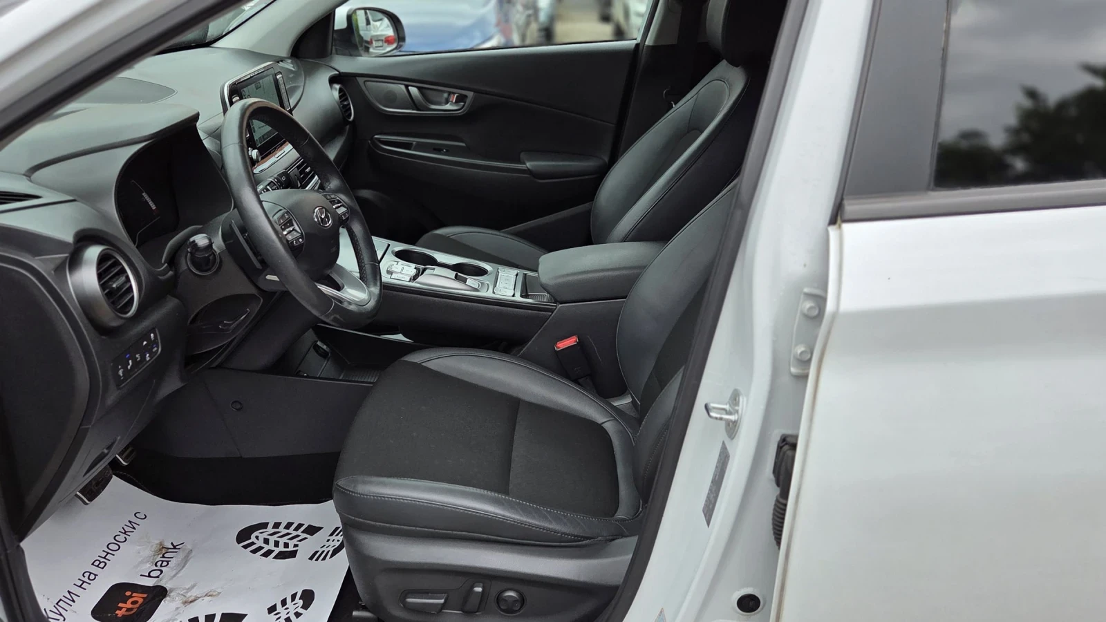Hyundai Kona SOH100%ГАРАНЦИОННА/СЕРВИЗНА КНИЖКА, снимка 8 - Автомобили и джипове - 55005737