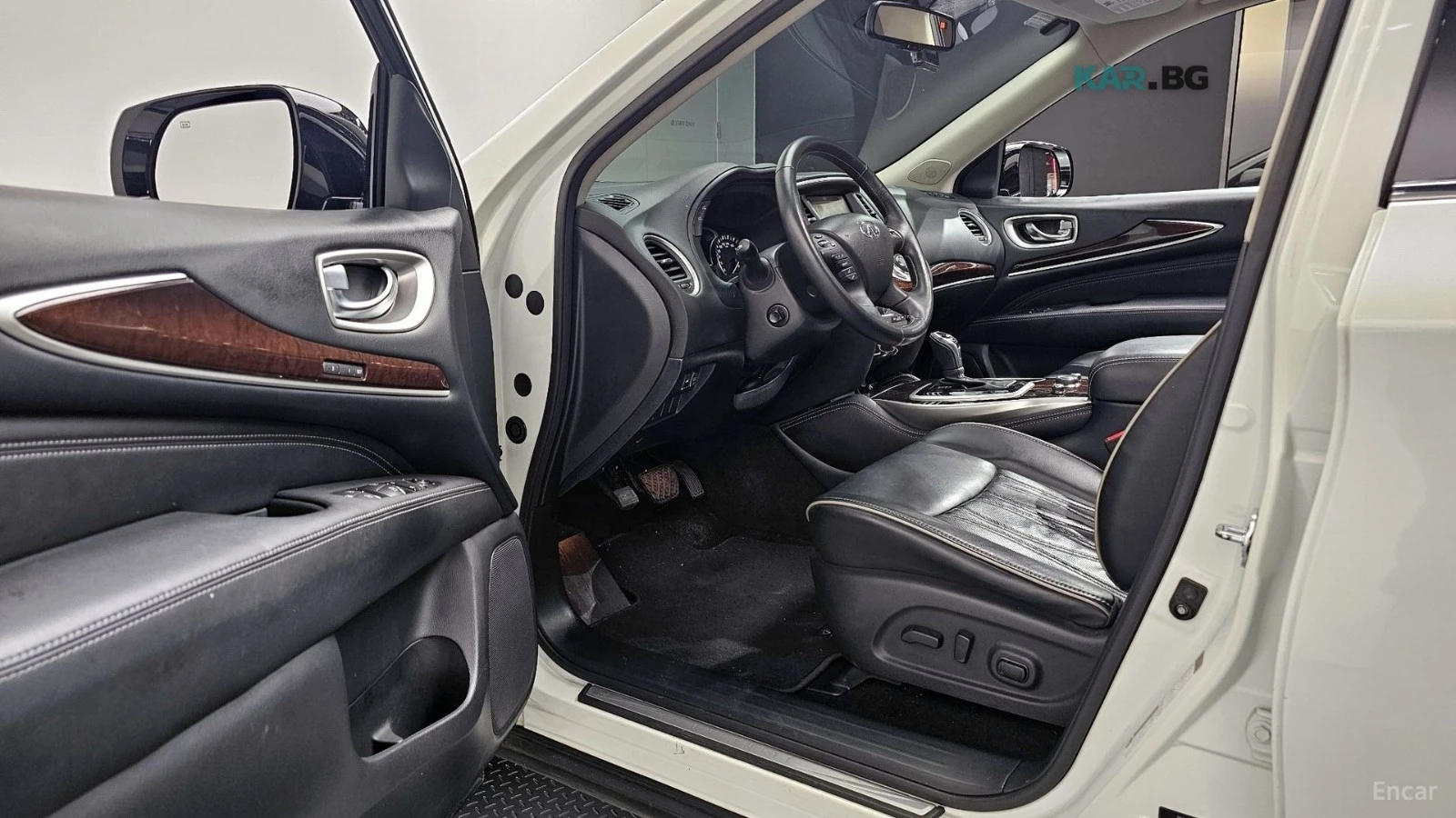 Infiniti QX60 * ПАНО* KEYLESS* Camera* ПОДГРЕВ* , снимка 10 - Автомобили и джипове - 55099232