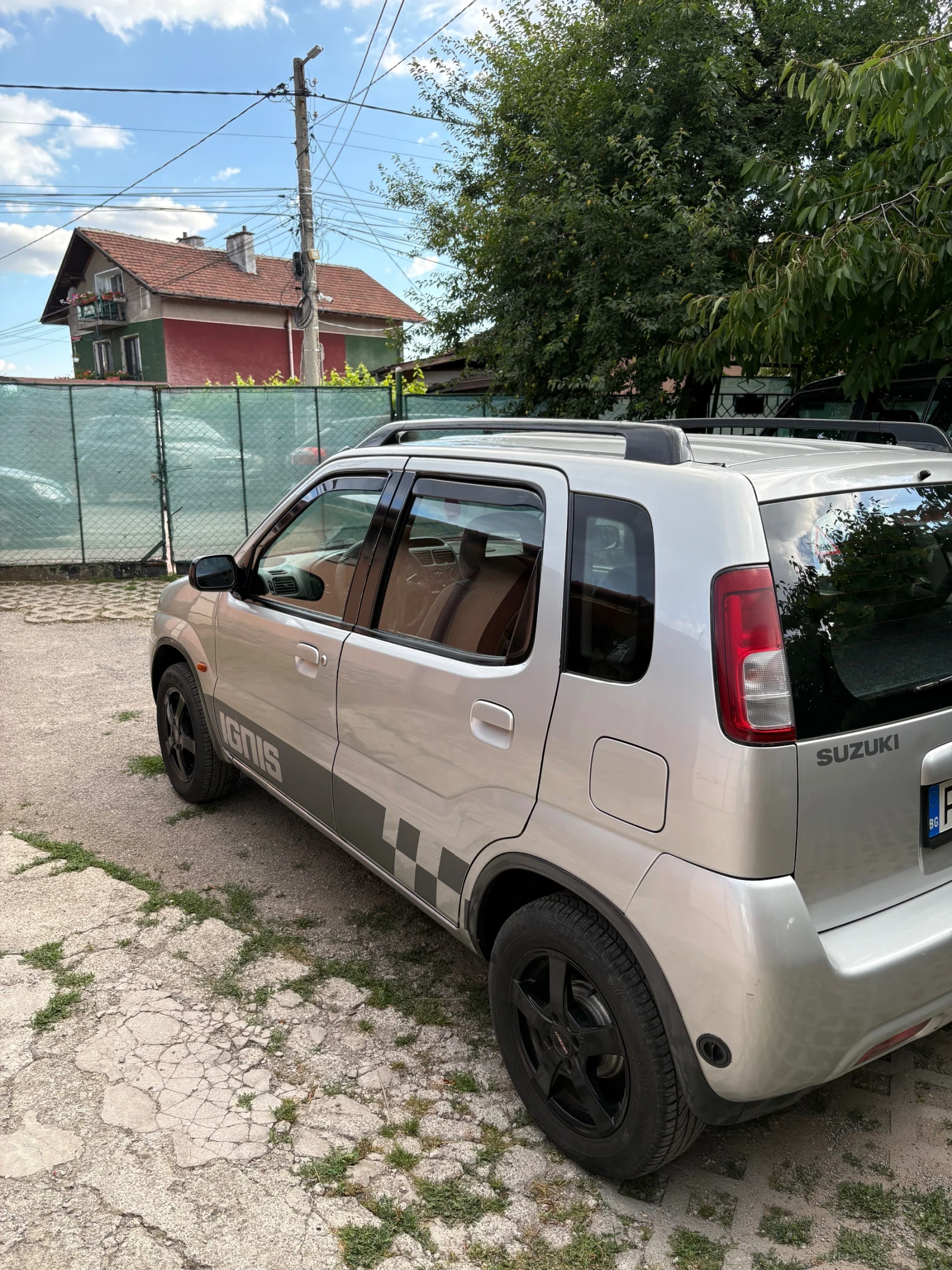 Suzuki Ignis, снимка 6 - Автомобили и джипове - 55165918