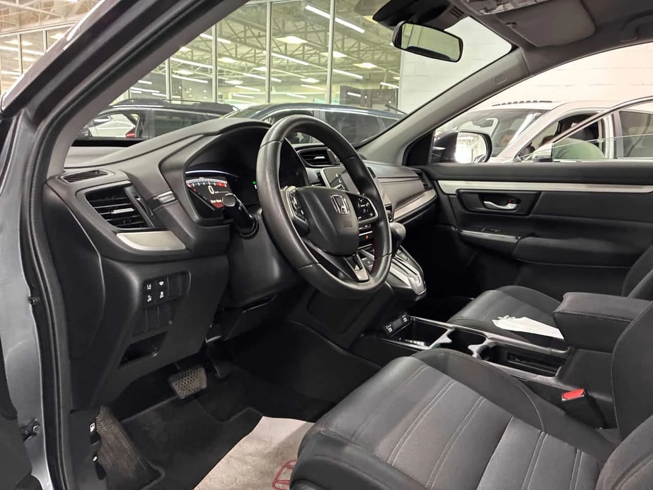 Honda Cr-v * LX * АВТОКРЕДИТ БЕЗ ПЪРВОНАЧАЛНА ВНОСКА* , снимка 5 - Автомобили и джипове - 55544791