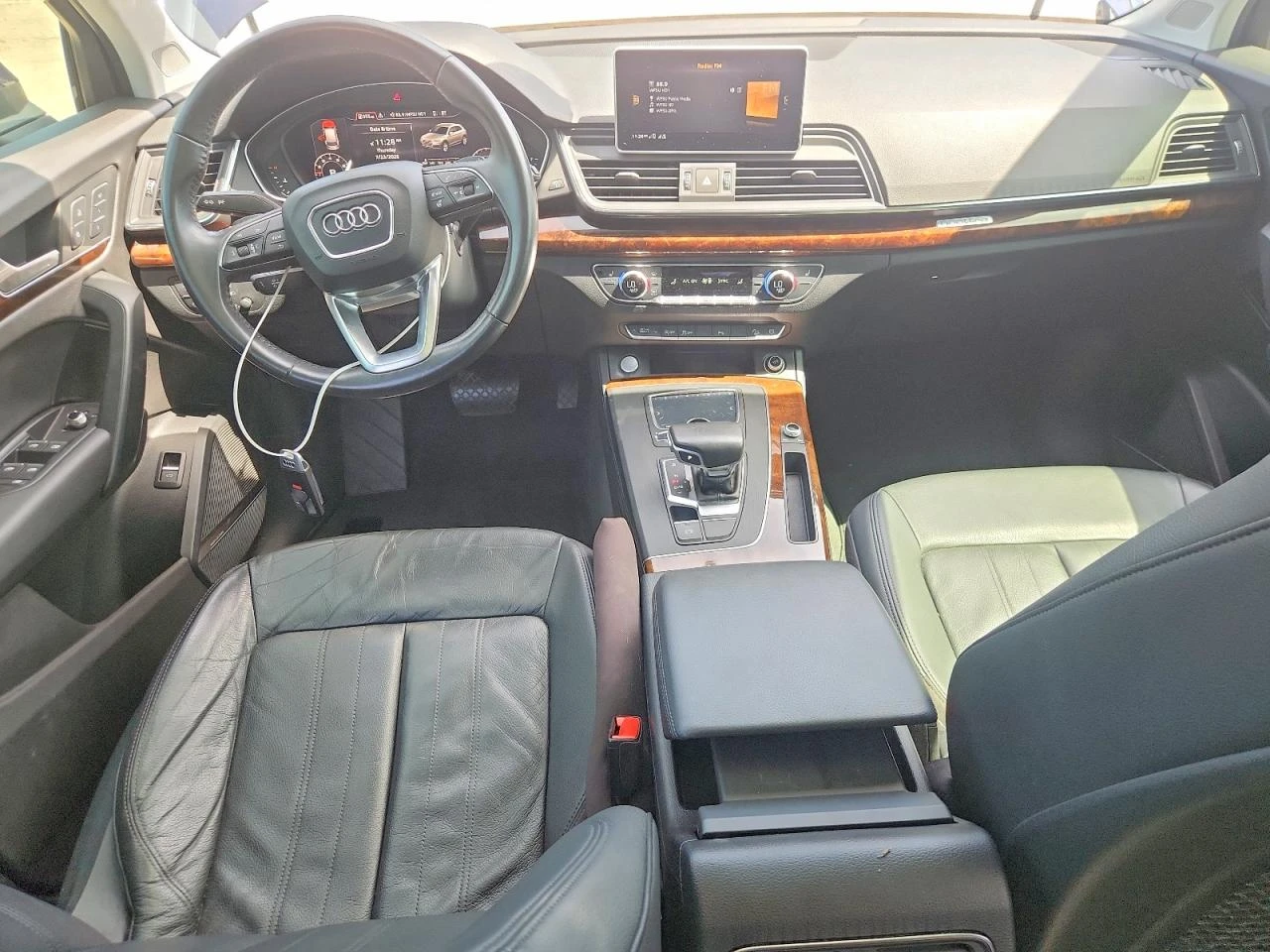 Audi Q8 QUATTRO* PREMIUM* PLUS* ДИГ.ТАБЛО* КАМЕРА* KEYLESS, снимка 7 - Автомобили и джипове - 55616785
