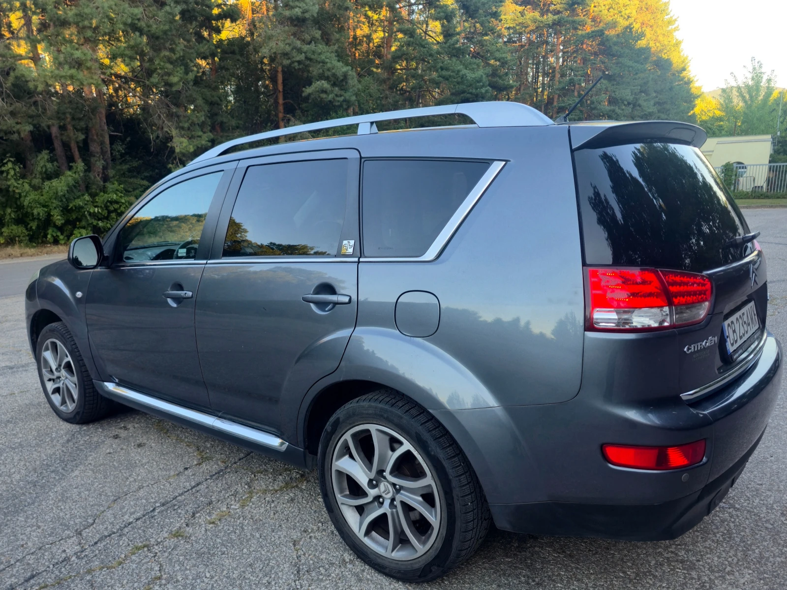 Citroen C-Crosser 2.2 HDI Навигация, снимка 8 - Автомобили и джипове - 56011739