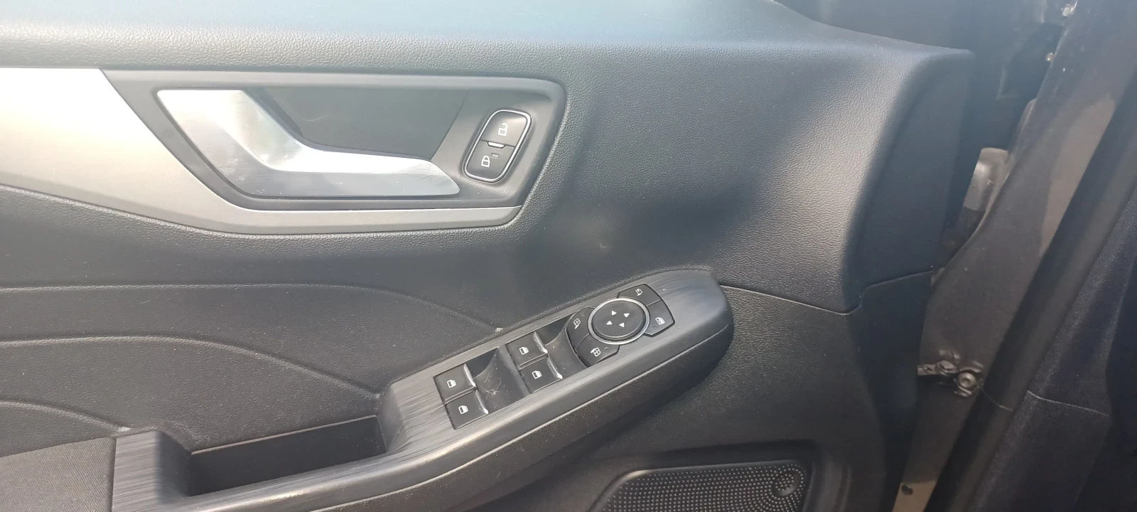 Ford Kuga, снимка 9 - Автомобили и джипове - 56210747