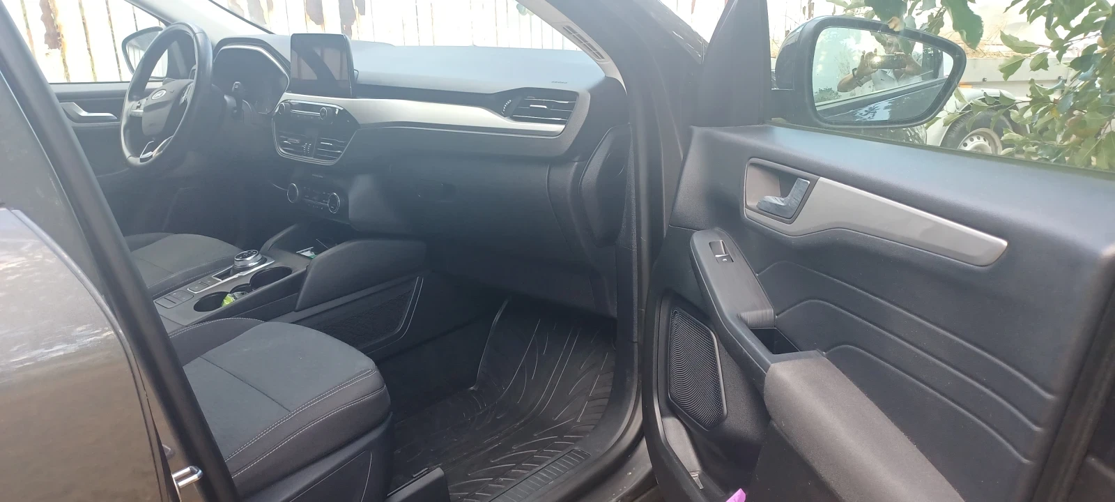 Ford Kuga, снимка 7 - Автомобили и джипове - 56210747