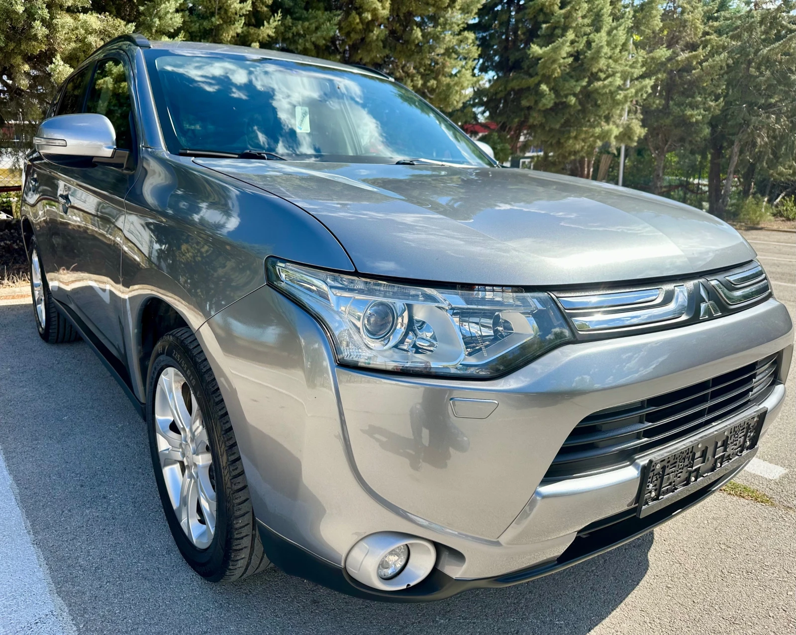 Mitsubishi Outlander 2.2 D * АВТОМАТ* , снимка 4 - Автомобили и джипове - 56326393