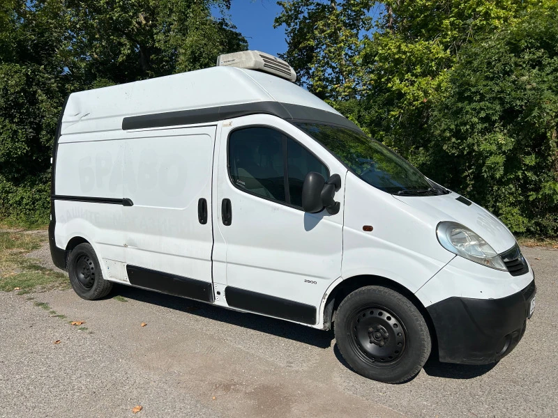 Opel Vivaro ХЛАДИЛЕН, снимка 2 - Бусове и автобуси - 46680638