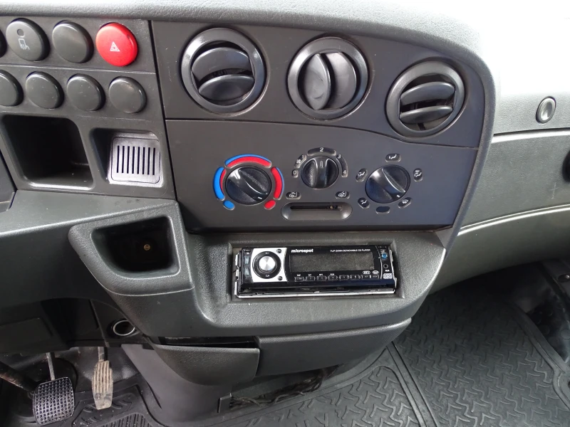 Iveco 35c11   КАТ. * Б* 7-места, снимка 13 - Бусове и автобуси - 53285919