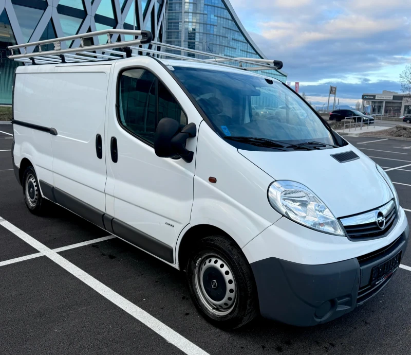 Opel Vivaro 2.0 CDTI/114kc/6ck/Климатик/L2H1/172000км!, снимка 3 - Бусове и автобуси - 53461340
