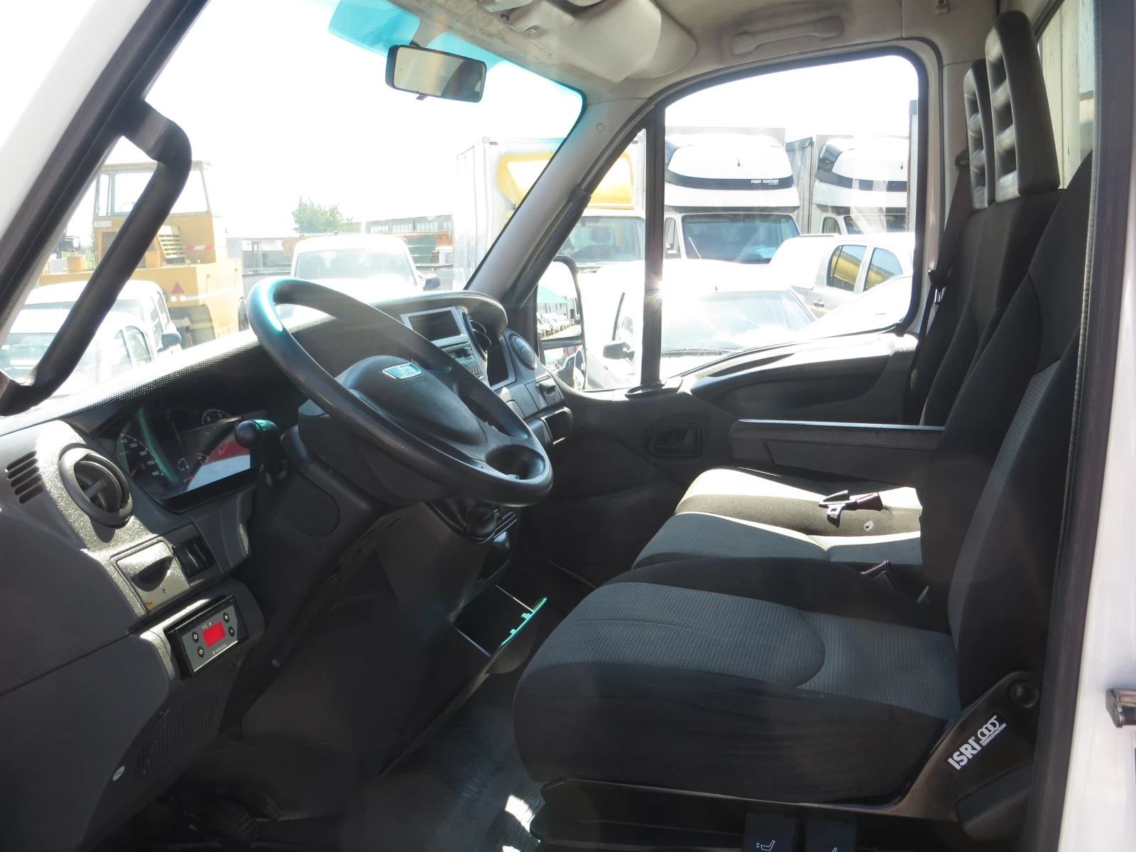 Iveco Daily 70C15 ХЛАДИЛЕН - изображение 7