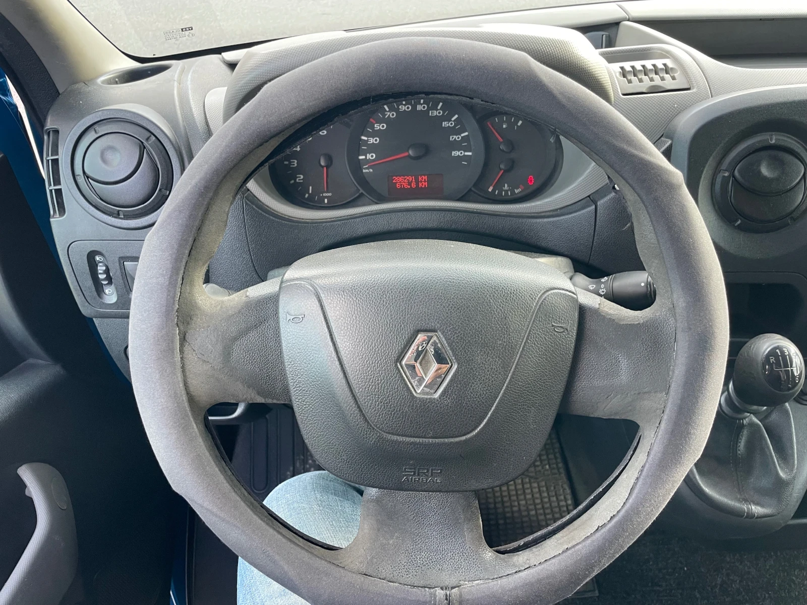 Renault Master 2.3 дизел 101 коня реален пробег , снимка 7 - Бусове и автобуси - 54244619