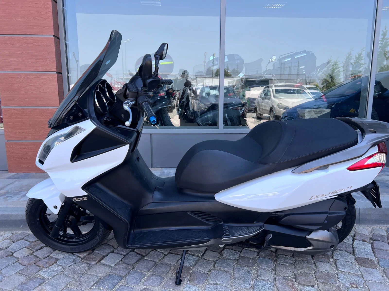Kymco Downtown 300 - изображение 4
