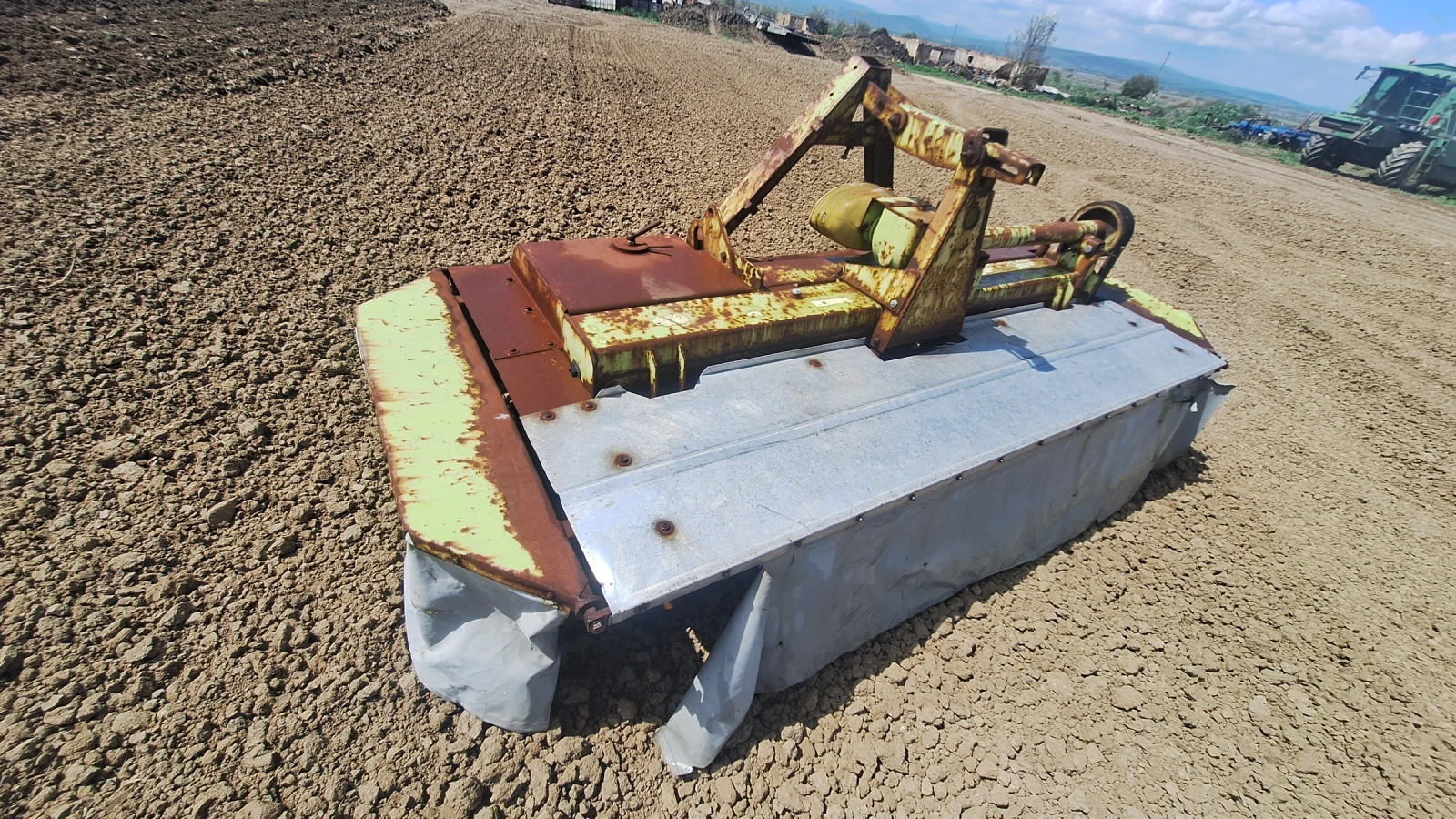 Сенокосачка Krone