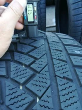 Гуми Зимни 215/65R17, снимка 11