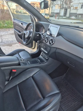 Mercedes-Benz B 180, снимка 8