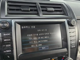 Toyota Camry 2.5 XLE, снимка 16