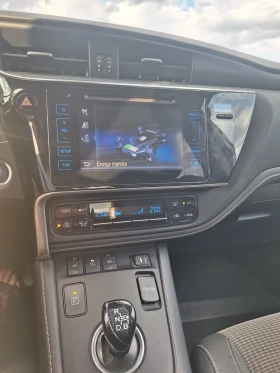 Toyota Auris, снимка 8