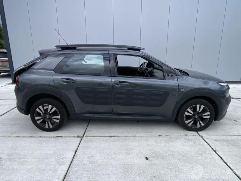 Citroen C4 Cactus BLUE HDI, снимка 4 - Автомобили и джипове - 41900493