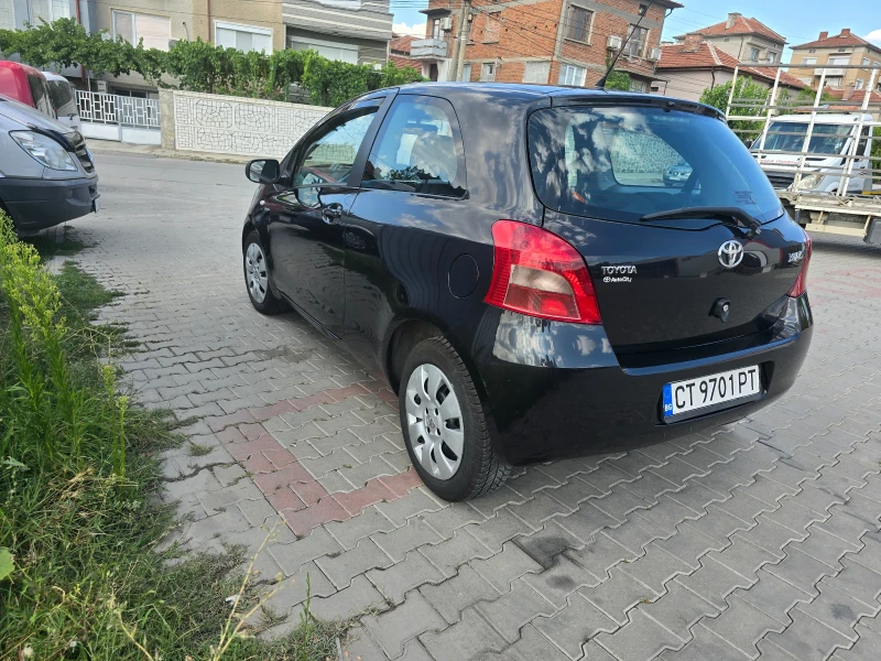 Toyota Yaris 1.4D, снимка 5 - Автомобили и джипове - 47307858