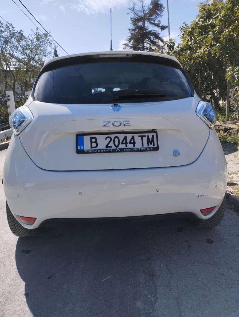 Renault Zoe, снимка 4 - Автомобили и джипове - 47449814