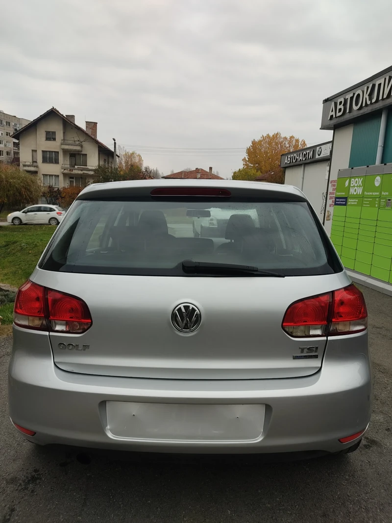 VW Golf 1.2TSI, снимка 6 - Автомобили и джипове - 47819262