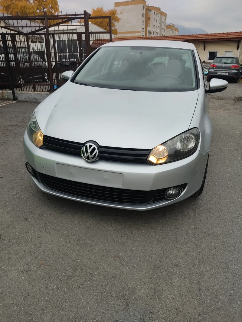 VW Golf 1.2TSI, снимка 1 - Автомобили и джипове - 47819262