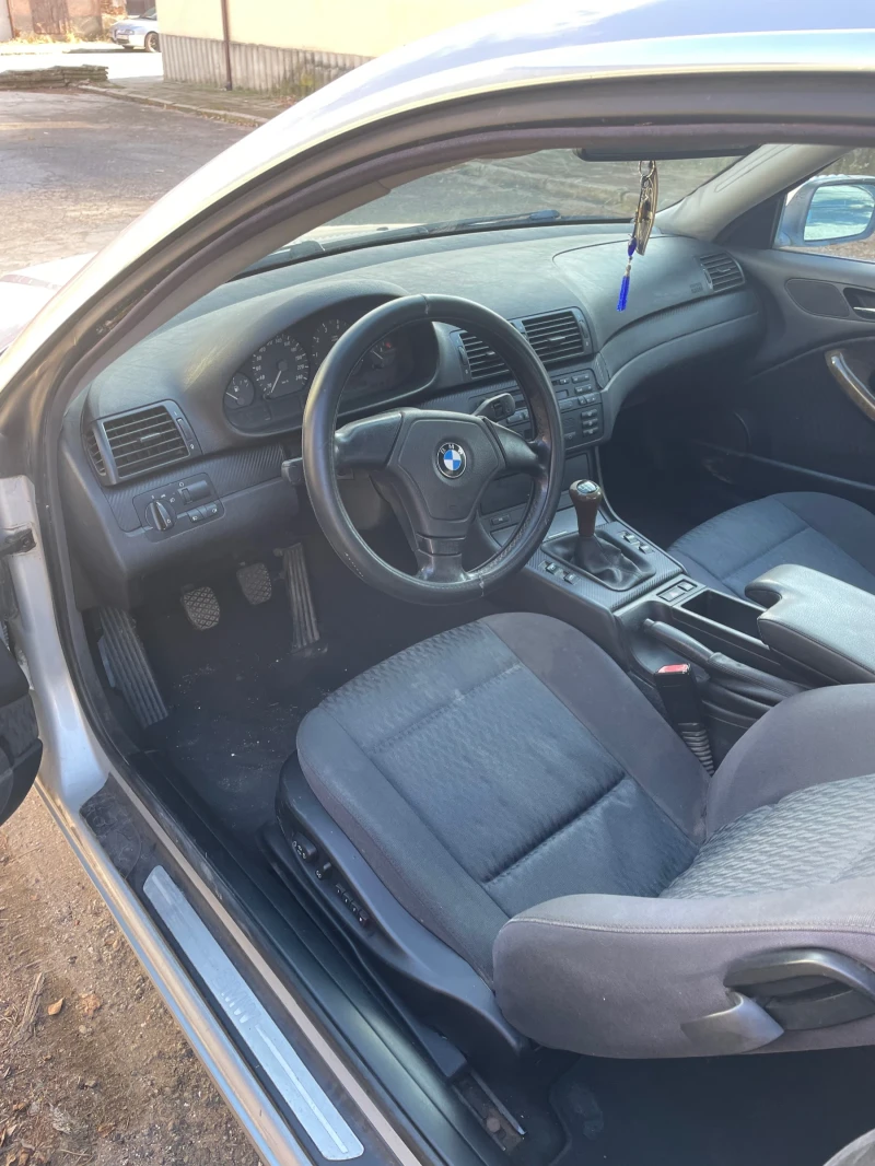 BMW 323, снимка 3 - Автомобили и джипове - 48642807