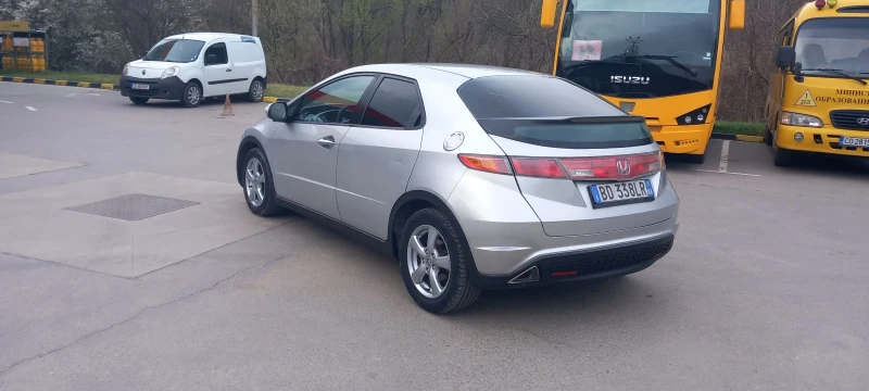 Honda Civic 1.4 BENZIN , снимка 7 - Автомобили и джипове - 52605574