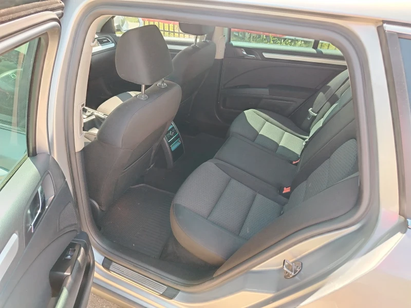 Skoda Superb 2.0 TDI SCOUT , снимка 10 - Автомобили и джипове - 51601663